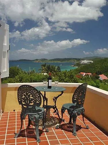Villa Marbella Suites Cowell Battery